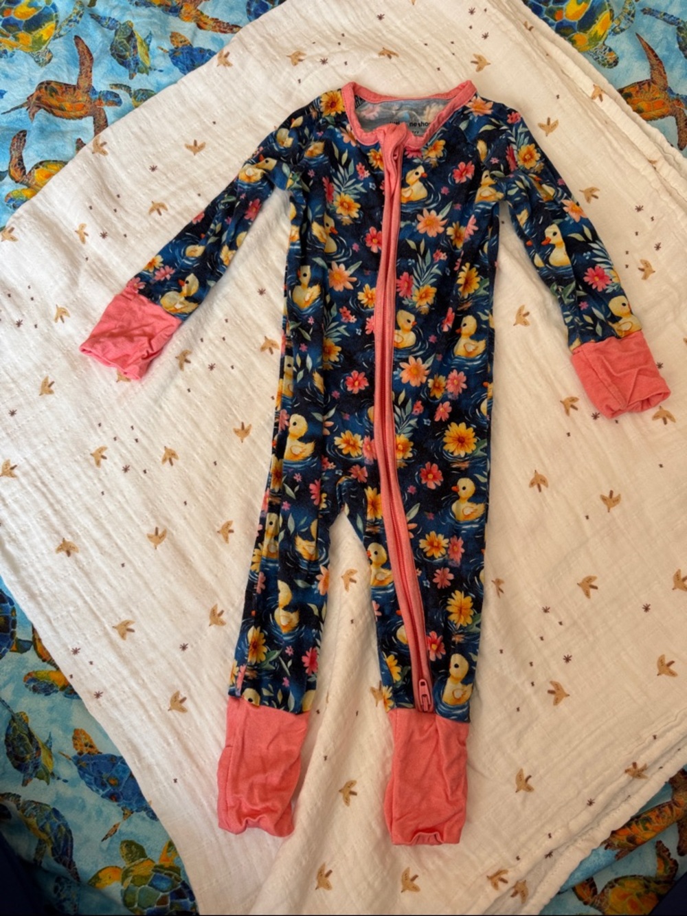Little One Shop pajamas 0-3 month